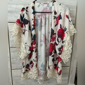 Floral Lightweight Cardigan with sleeve and bottom crochet detail